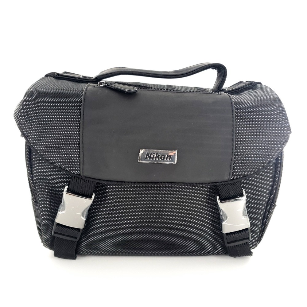 Nikon 9793 DSLR Camera Bag Black w/ Shoulder Strap New Never Used
